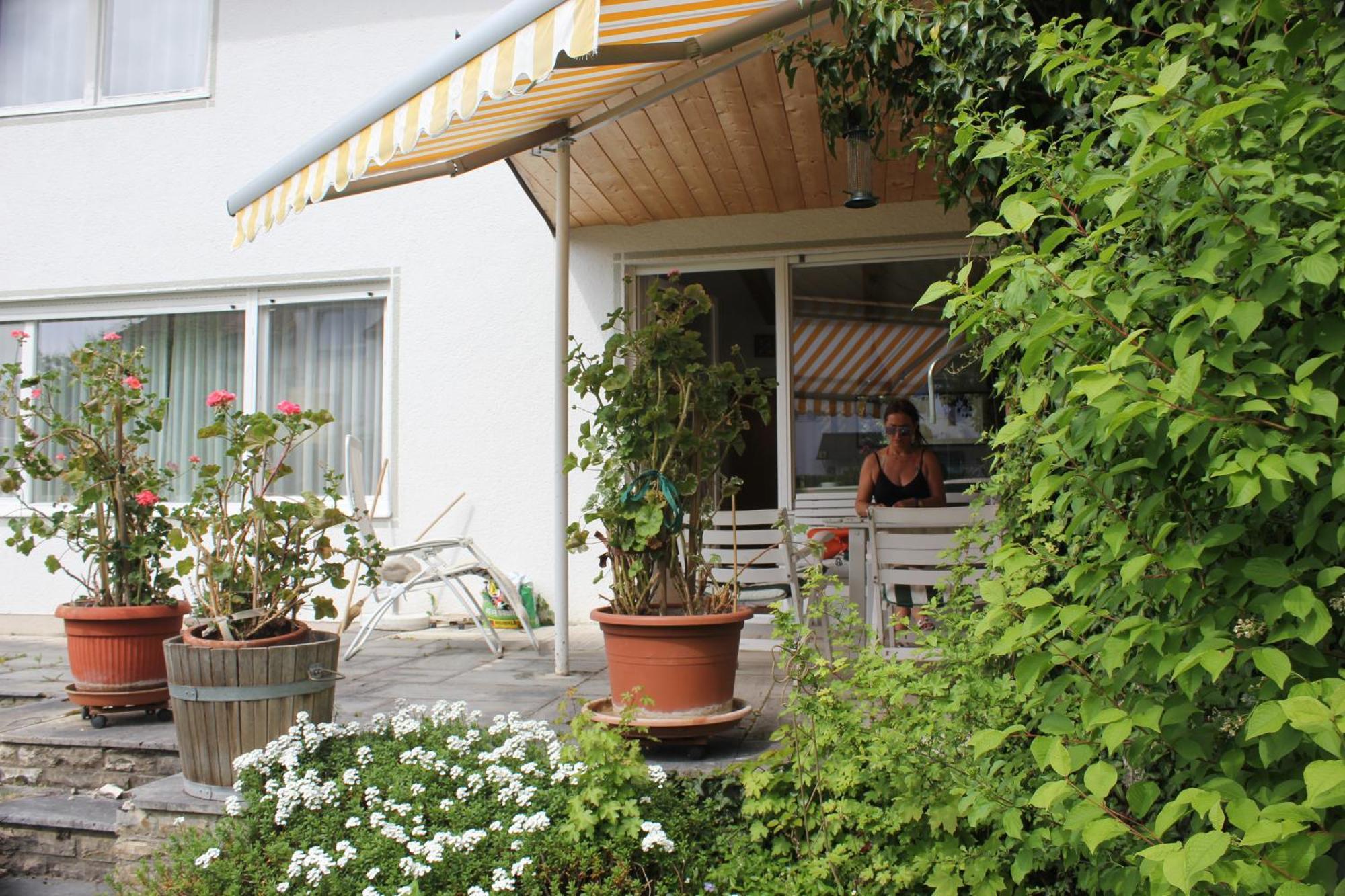 Estelada Boarding Houses Oberhaching Exterior foto